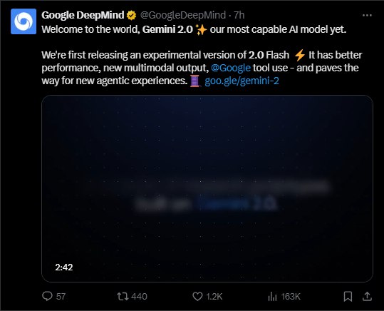 【 #谷歌 Gemini 2.0震撼登场：全面转向Agent，多模态输入输出】Gemini 2.0 Flash是2.0家族第一个模型，主推原生多模态输入输出+ Agent，速度比 1.5 Pro 快两倍，关键性能指标甚至超过了 1.5 Pro！支持原生工具调用、以及实时音视频流输入等新功能
